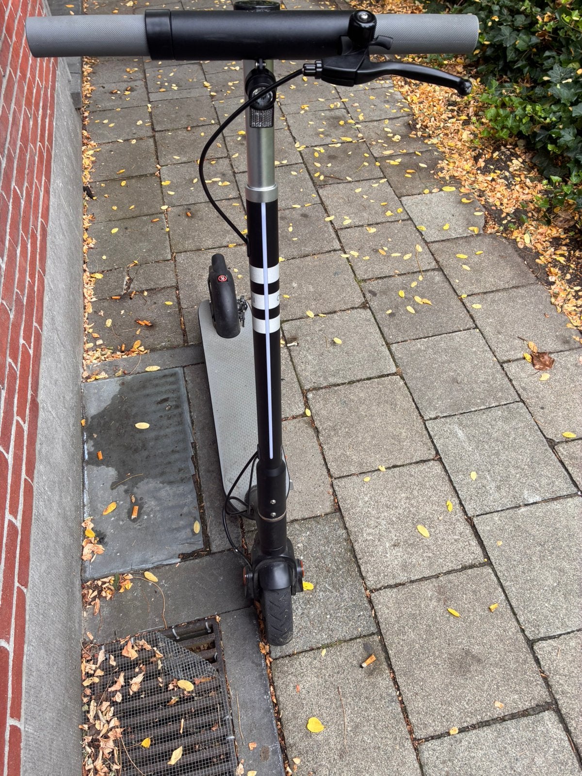 Okai e step, Fietsen en Brommers, Ophalen, Zo goed als nieuw, Elektrische step (E-scooter)