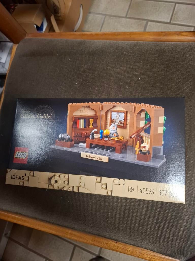 Lego Tribute to Galileo galilei (40595), Enlèvement ou Envoi, Ensemble complet, Lego