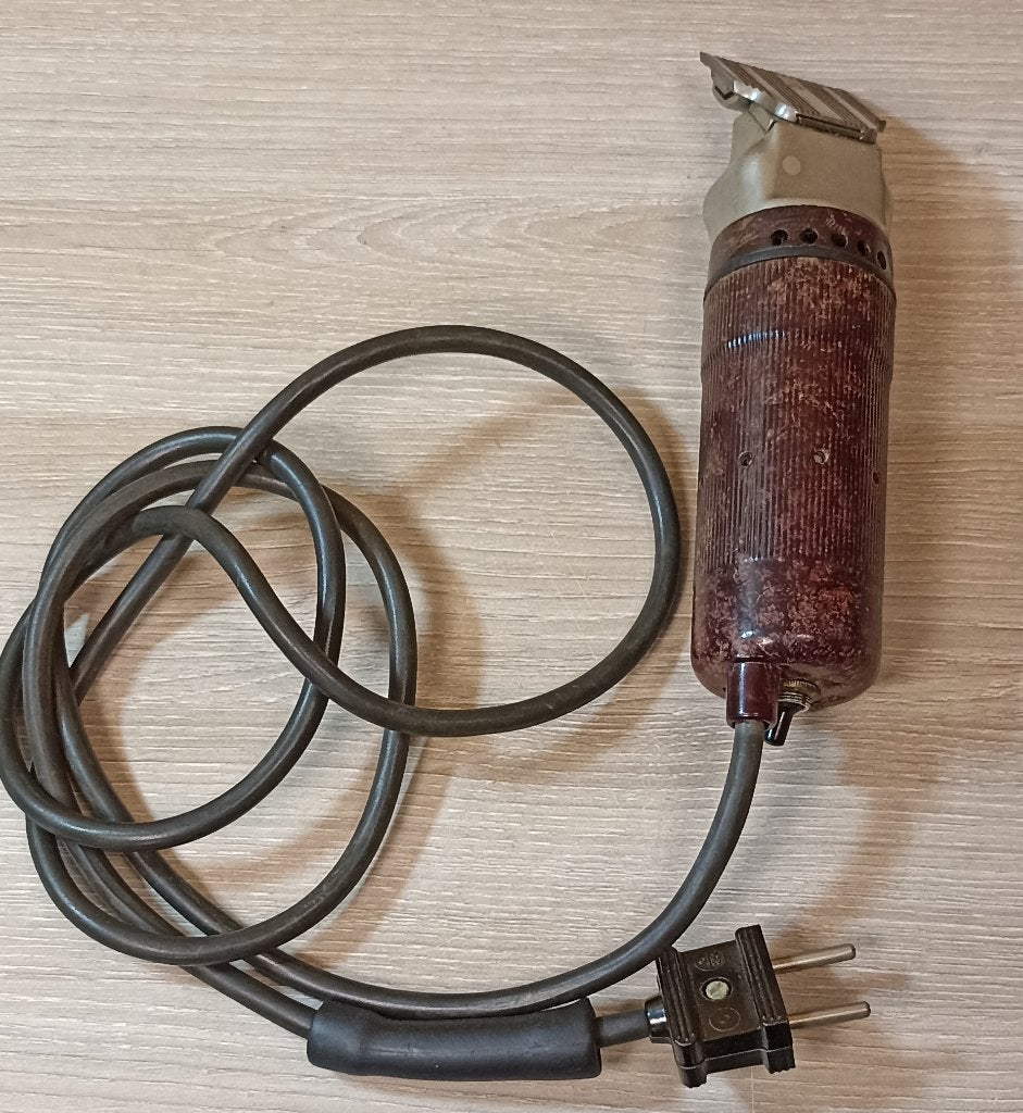 Rare Tondeuse Électrique Allemande Aescut ww2, Ophalen of Verzenden, Landmacht, Overige typen