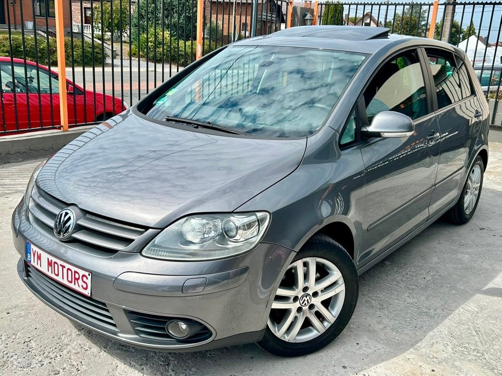 volkswagen golf plus 1599cc essence 119.000km, Golf Plus, Argent ou Gris, 139 g/km, Entreprise
