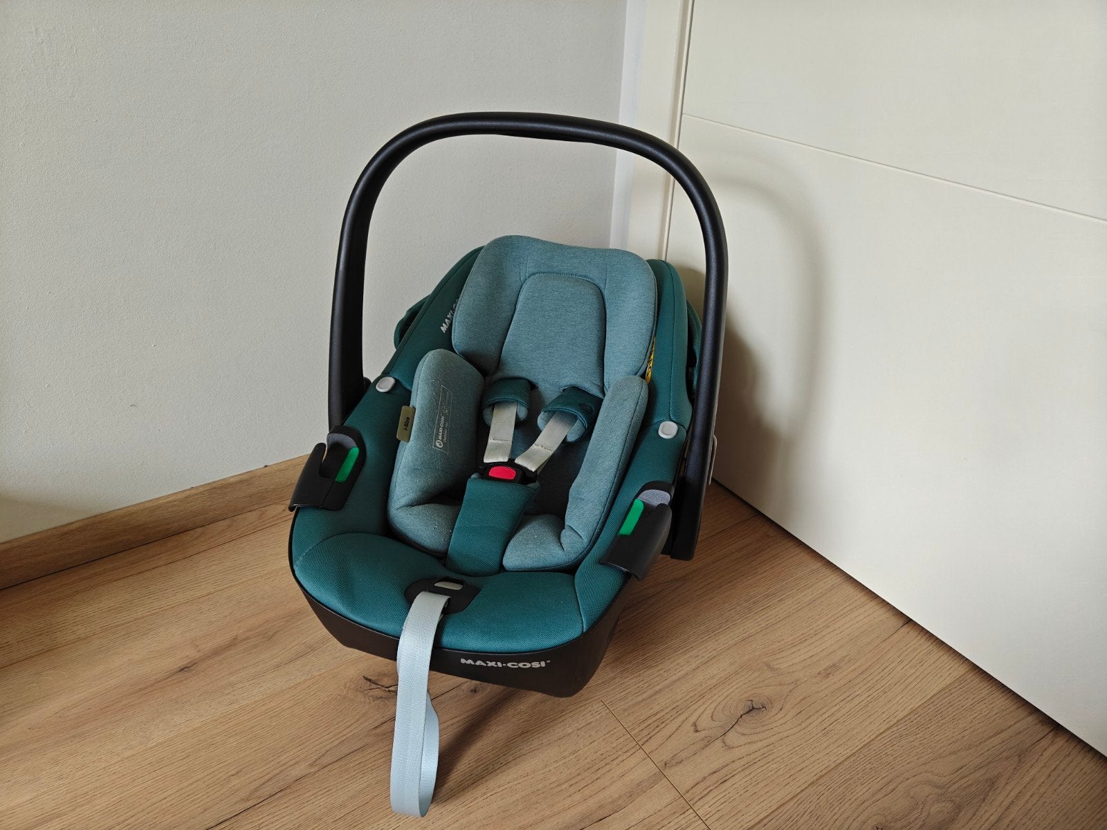 Maxi Cosi Pebble 360 2 stuks beschikbaar, Comme neuf, Enlèvement, Isofix, Maxi-Cosi