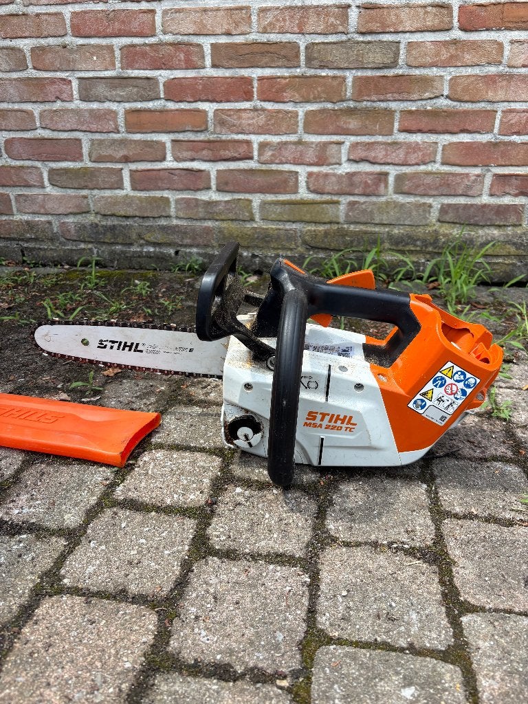 stihl msa220t, Enlèvement, Comme neuf, Tronçonneuse, Stihl