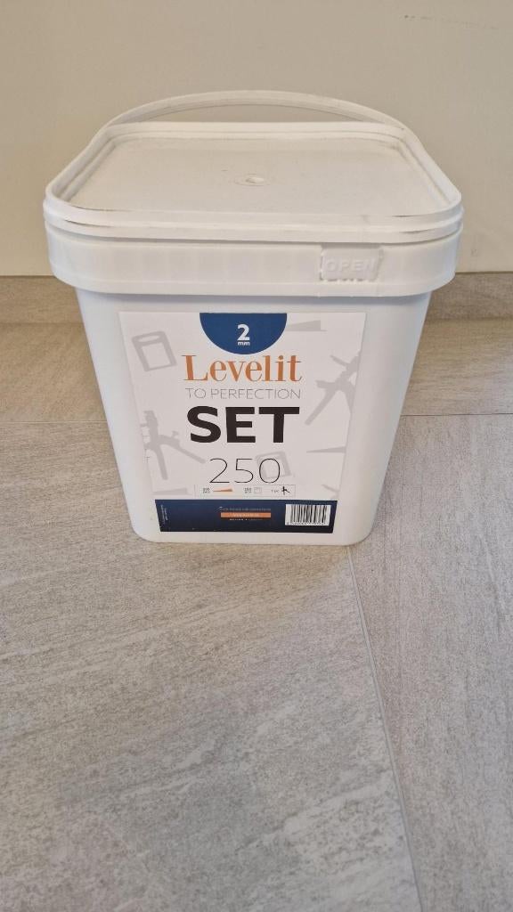 Tegel leveling systeem, Doe-het-zelf en Bouw, Tegels, Ophalen, Nieuw, Vloertegels