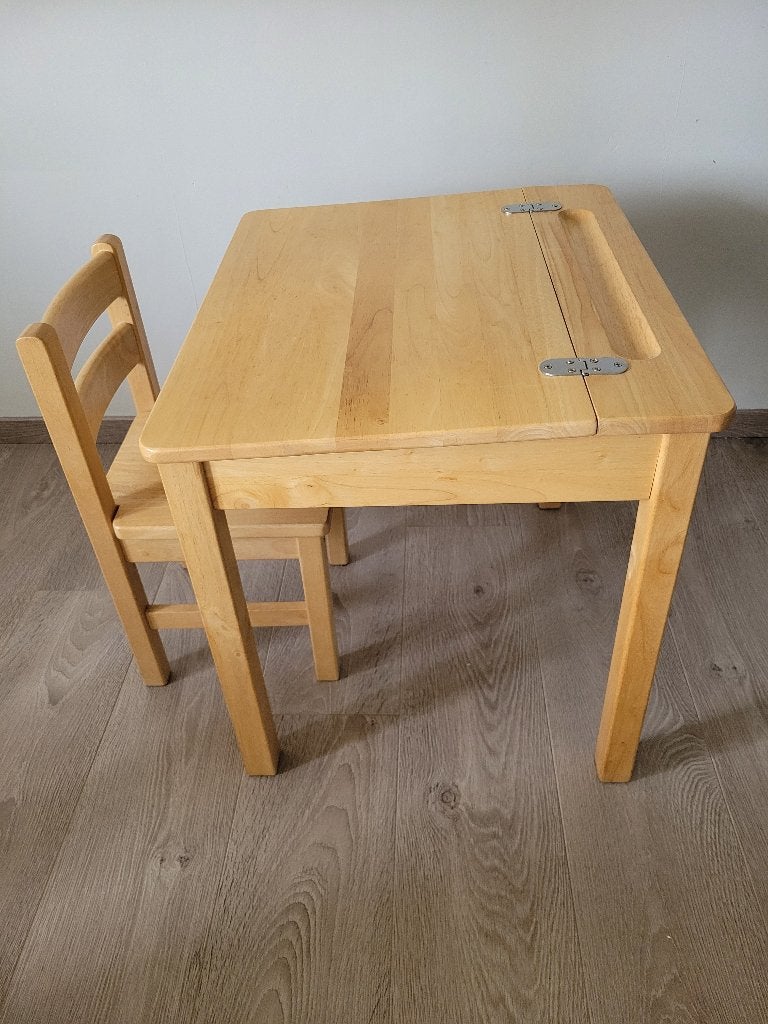 Houten schoolbankje met stoel voor kleutertjes, Ophalen, Gebruikt, Tafel(s) en Stoel(en)