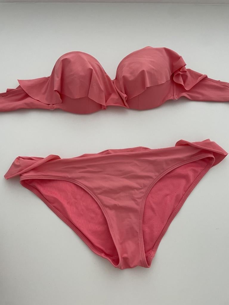 Bikini rose taille 36 avec détails ludiques signé Oysho, Oysho, Enlèvement ou Envoi, Rose, Comme neuf