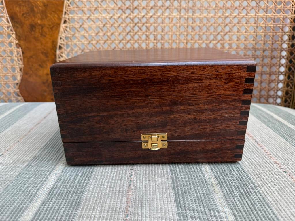 Prachtige Houten Kist Voor Leica M Camera’s Wooden Box Leitz, Enlèvement ou Envoi, Comme neuf