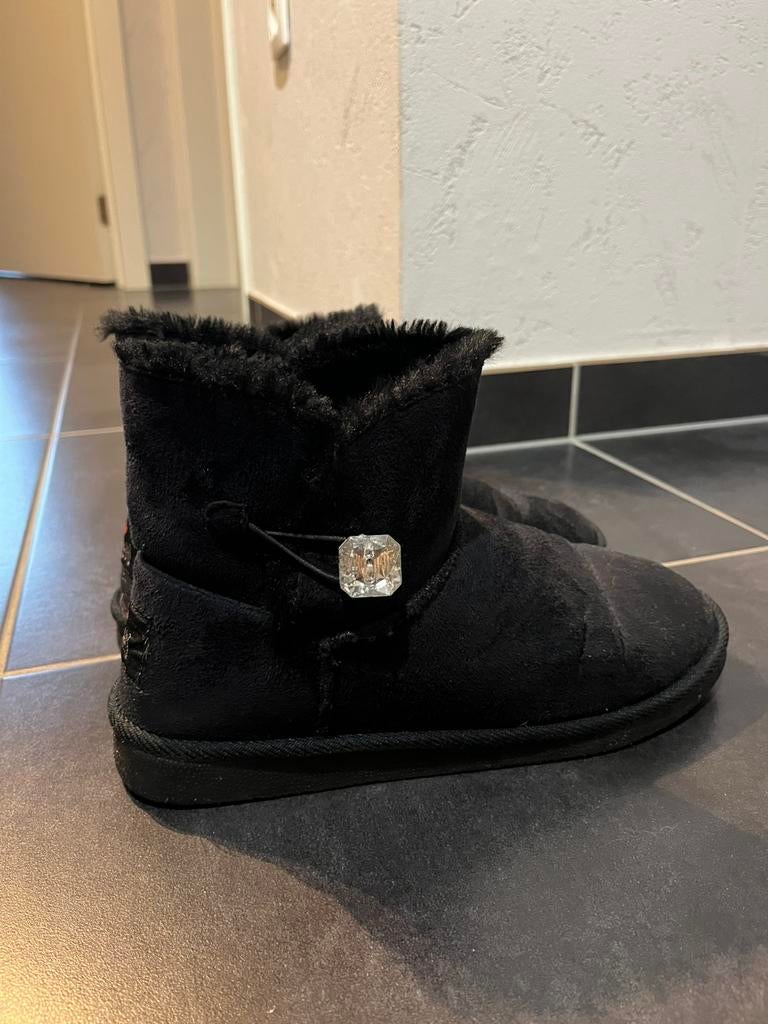 Ugs ken, Kleding | Dames, Ophalen, Zo goed als nieuw