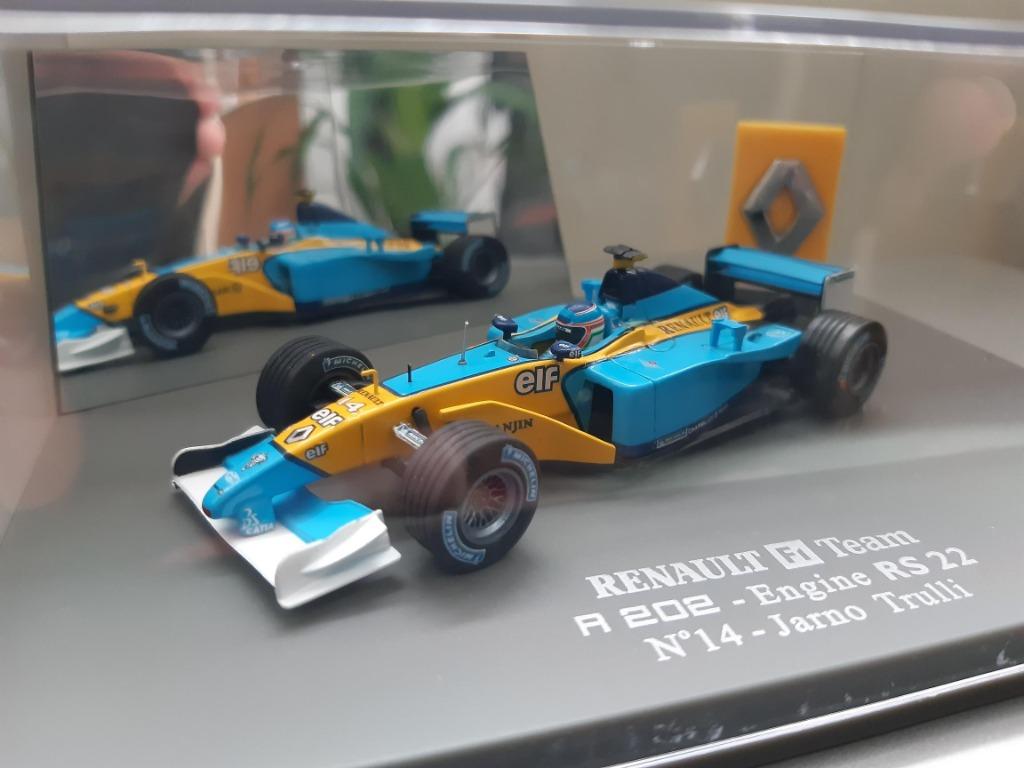 F1 Renault R 202 RS 22 #14 Jarno Trulli | Universal Hobbies, Enlèvement ou Envoi, Comme neuf, Voiture, Universal Hobbies
