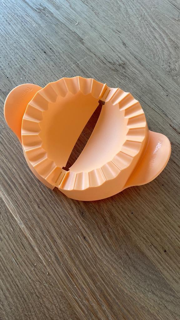 Tupperware pasta maker, Enlèvement ou Envoi, Neuf, Orange, Autres types