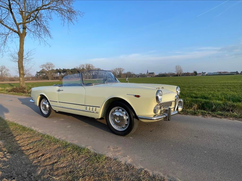 Alfa Romeo 2000 Spider TOURING, foto 7