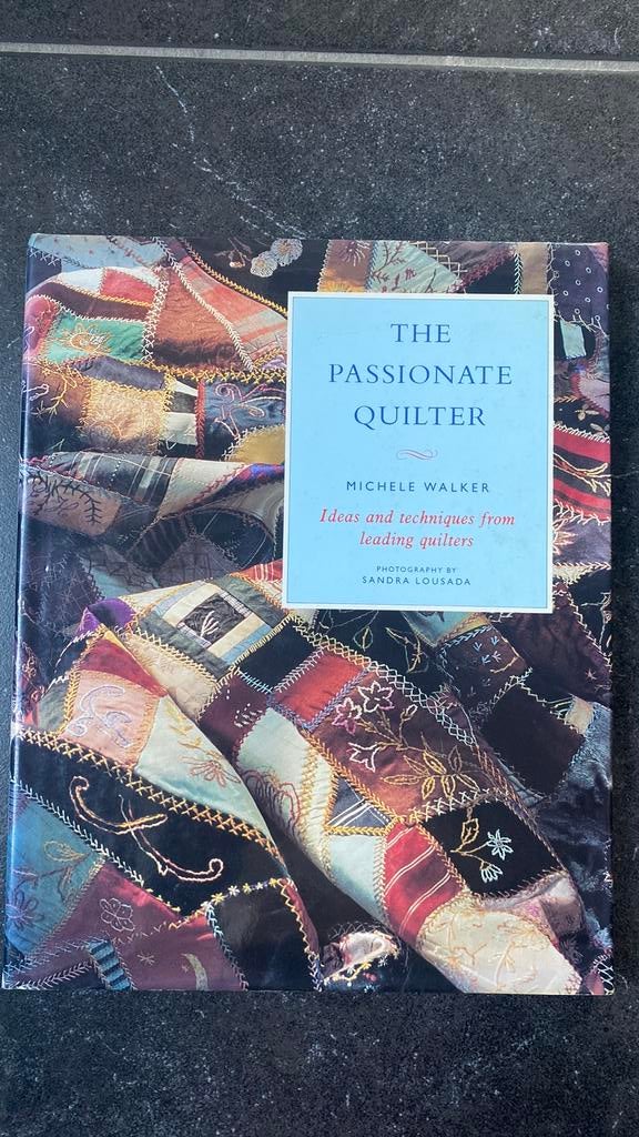 The passionate quilter, Ophalen of Verzenden, Zo goed als nieuw, Borduren en Naaien