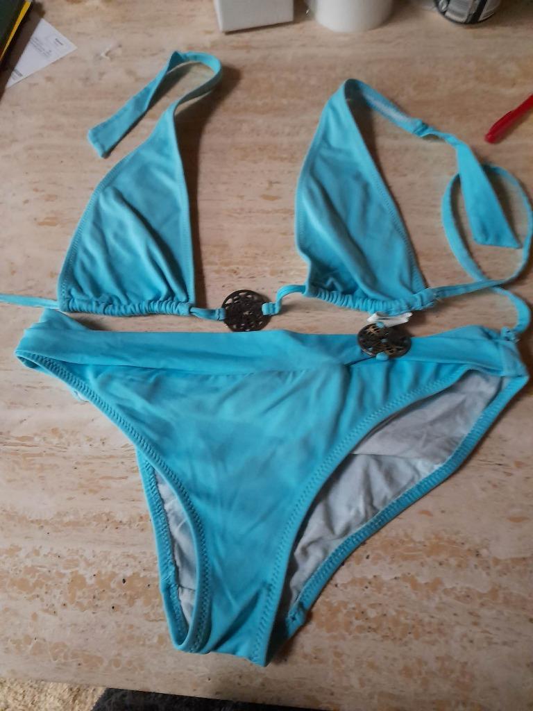 Bleekblauwe dames bikini van Granita Maat 38, Kleding | Dames, Badmode en Zwemkleding, Gedragen, Bikini, Blauw, Ophalen of Verzenden