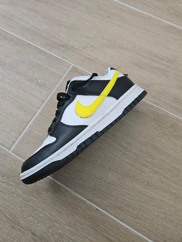Nike Dunk Low, Nieuw!!! Maat 38,5, Ophalen, Nieuw