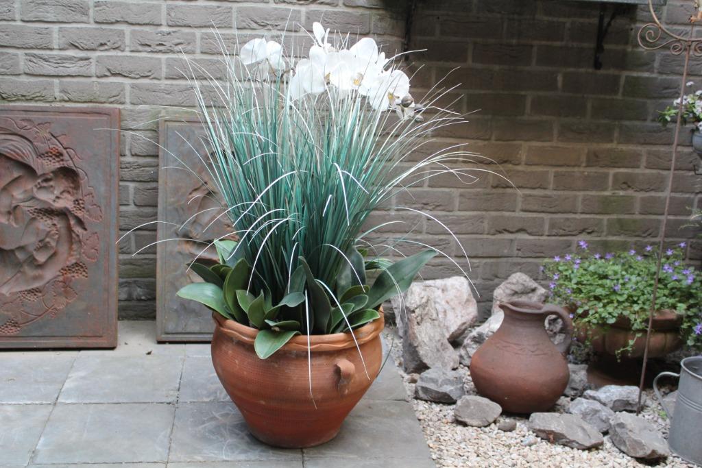 Terracotta met orchidee en kunstgras, 40 cm ou plus, 70 cm ou plus, Rond, Comme neuf
