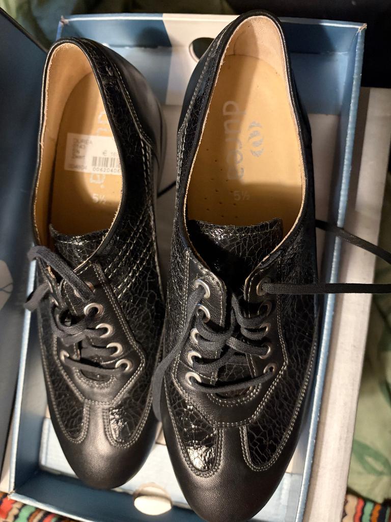 Schoenen, Kleding | Dames, Ophalen, Durea, Schoenen met lage hakken, Zwart