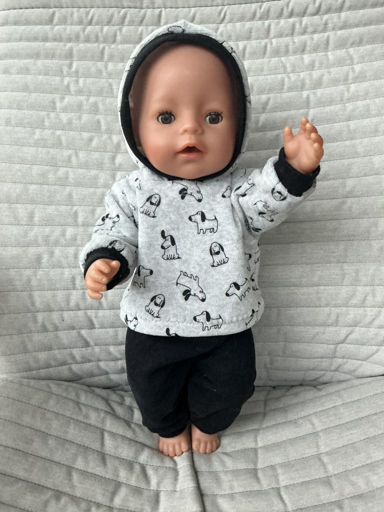 25. Babyborn: Nieuwe hoodie met hondjes + broek, Kinderen en Baby's, Speelgoed | Poppen, Ophalen of Verzenden, Nieuw, Babypop