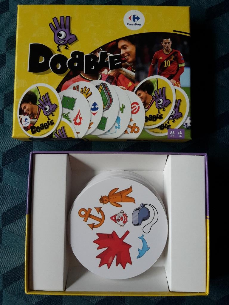 Nieuw spel Dobble pocket, 2-4 spelers, + 1 gratis promo, Enlèvement ou Envoi, Neuf