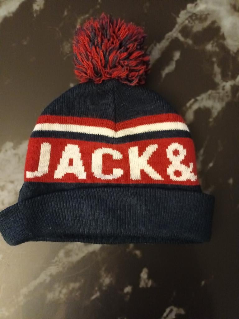 Muts van jack& jones, Ophalen, Muts