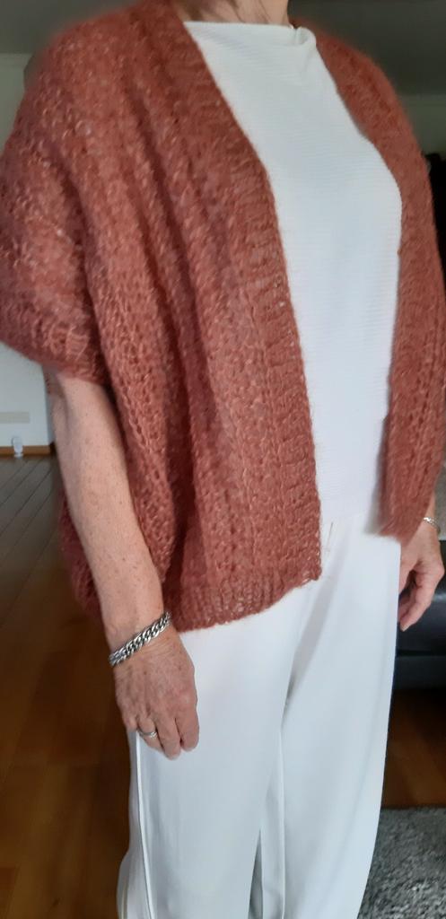 Gilet en soie pour enfant fait main, Vêtements | Femmes, Enlèvement ou Envoi, Comme neuf