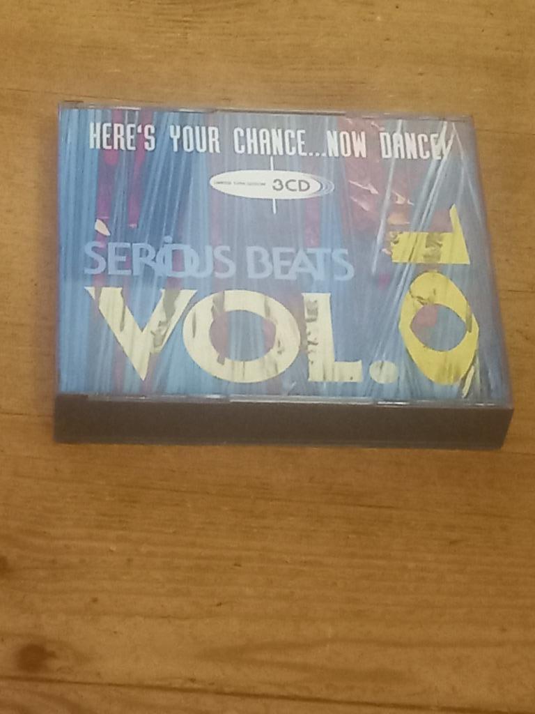 Driedubbele Cd Serious Beats Vol.10, Enlèvement ou Envoi, Comme neuf, Techno ou Trance