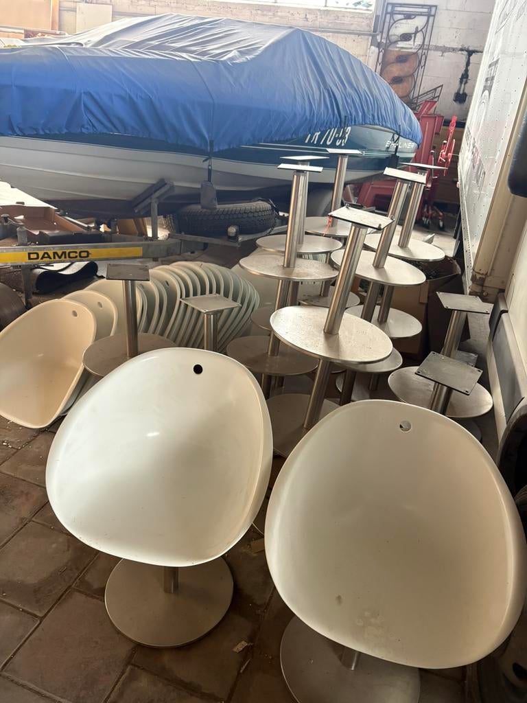 28 pedrali Gliss stoelen, Ophalen, Gebruikt, Metaal