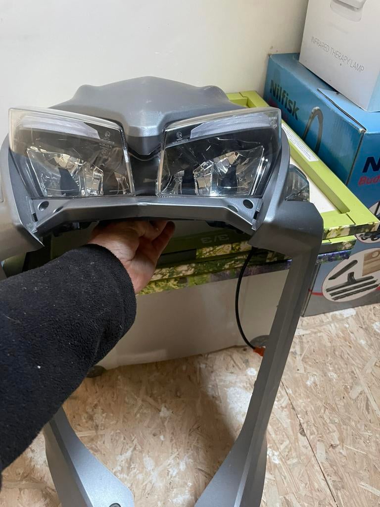 Motron breeze 50 cc booster kapoenset + zadel kilometertelle, Enlèvement, Utilisé