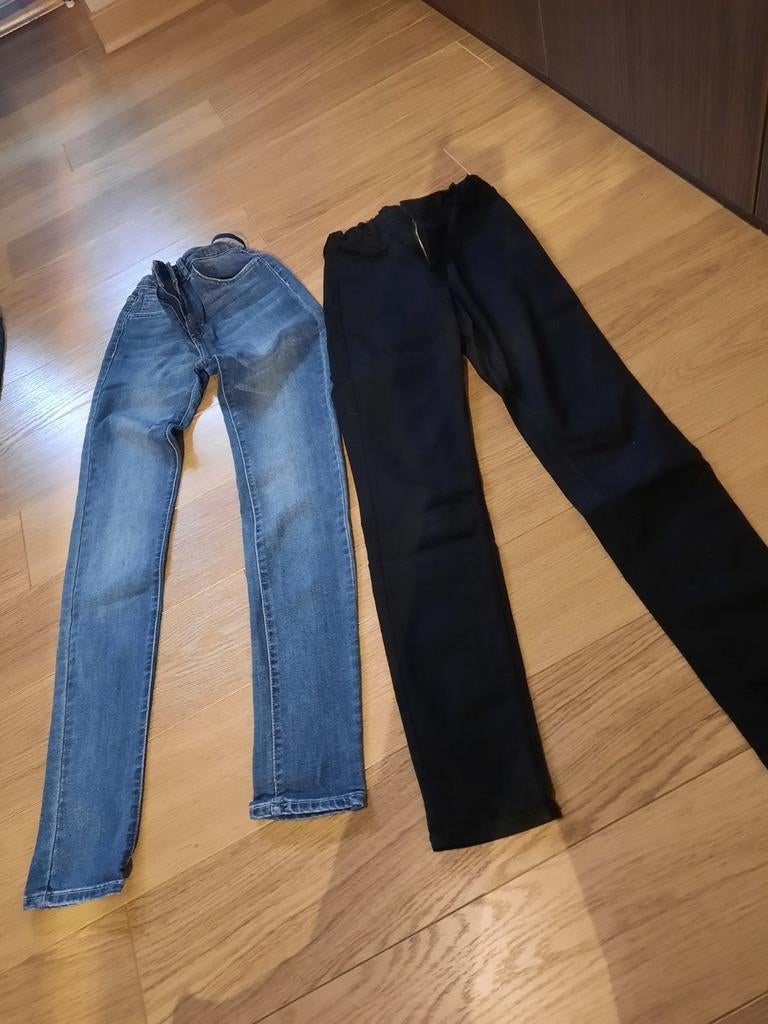 Set van 2 Jeansbroeken skinny 14jaar Lewis en h en m, Broek, Jongen of Meisje, Ophalen of Verzenden, Zo goed als nieuw