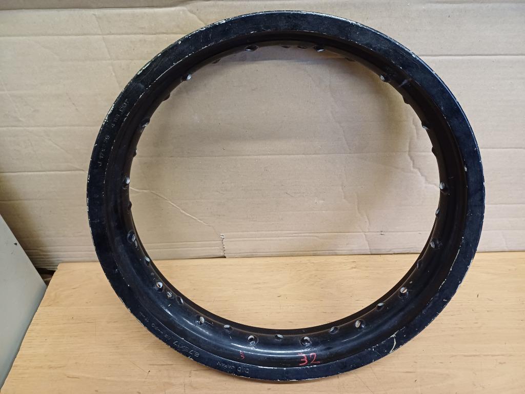 supermotard wiel velg rim 17 inch, Motoren, Ophalen of Verzenden, Gebruikt