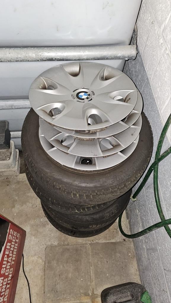 Pneus hiver et jantes BMW, Enlèvement, Utilisé, Pneus hiver, Pneu(s)
