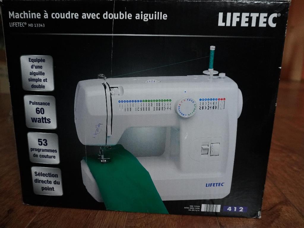 machine à coudre très peu utilisée, Ophalen, Zo goed als nieuw, Naaimachine, Overige merken