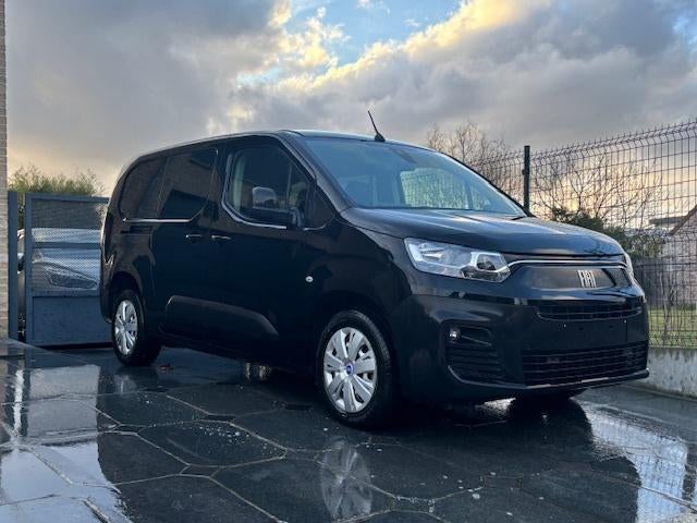 Fiat Doblo * 1.5 Blue Hdi 130pk * Dubbel cabine * Automaat, Auto's, Bestelwagens en Lichte vracht, Bedrijf, Te koop, ABS, Airbags