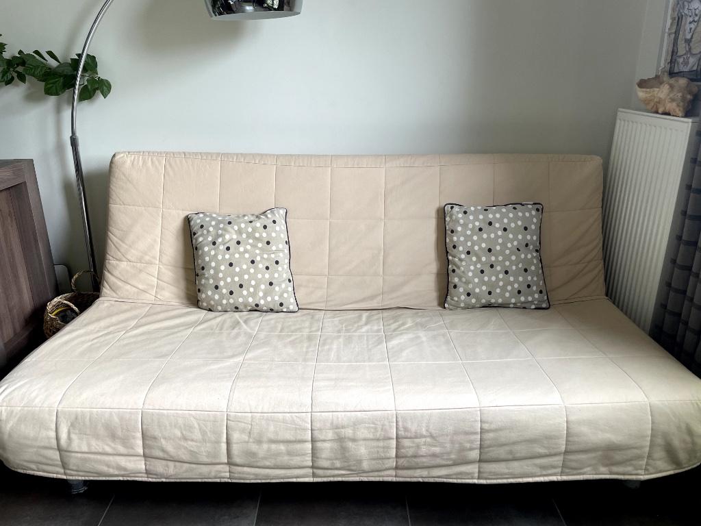 Ikea 2P zetelbed - matras en bedovertrek, Ophalen, Crème, Gebruikt, Tweepersoons