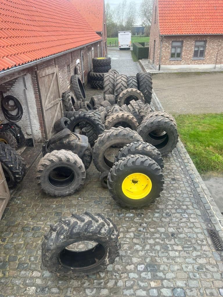 Landbouwbanden, Ophalen
