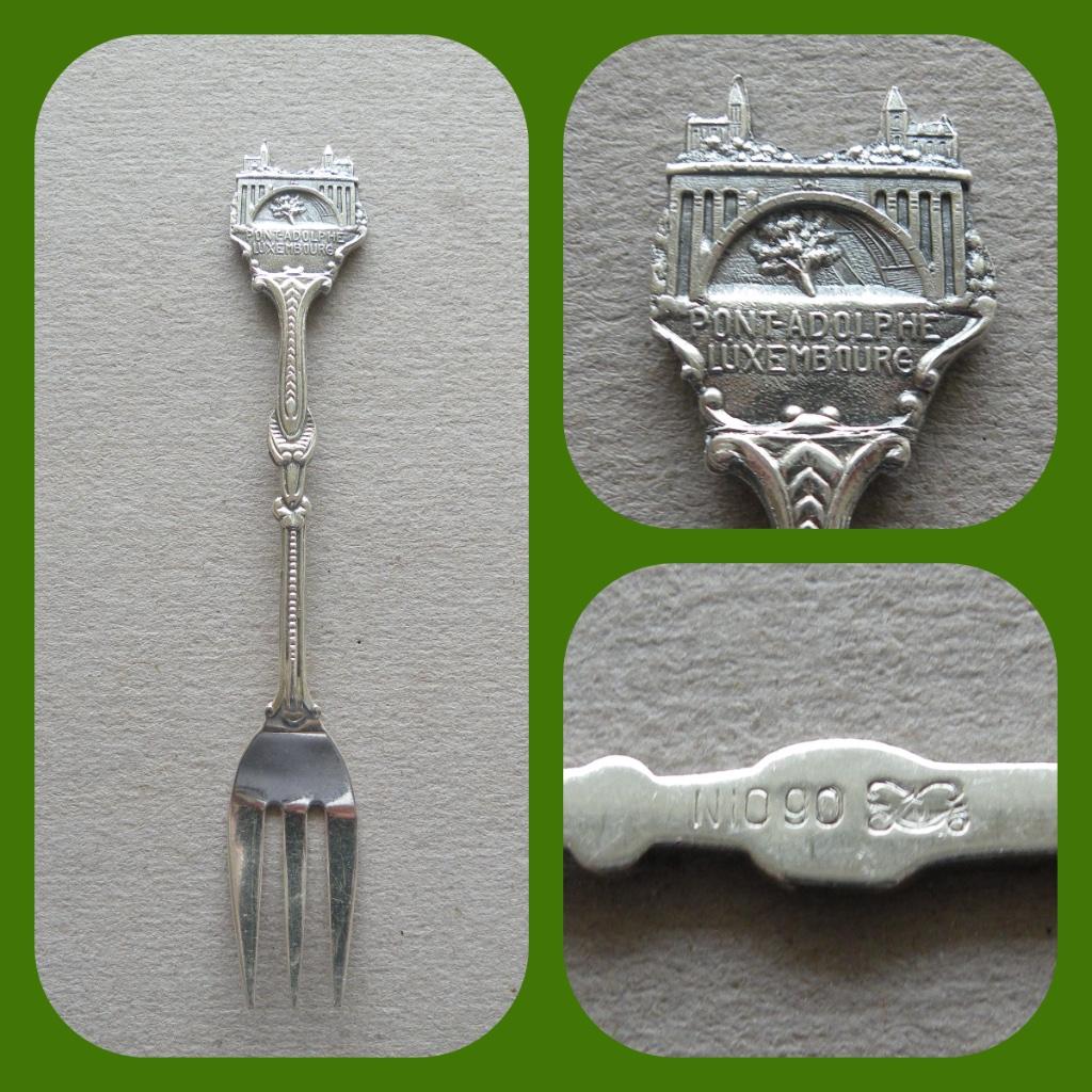 Fourche Pont Adolphe Luxembourg (frais de port 2,00€), Collections, Porcelaine, Cristal & Couverts, Comme neuf, Couverts, Métal