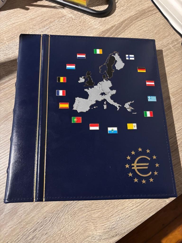 Leuchtturm album pièces euro 2002, Enlèvement, Autres pays, Autres valeurs, Série