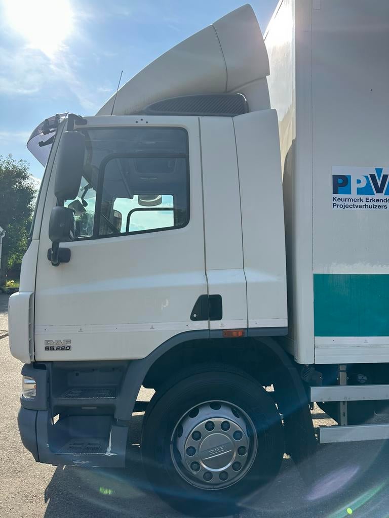 DAF CF 65.220 | Hayon DHollandia,..., Euro 5, Achat, Entreprise, 3 places