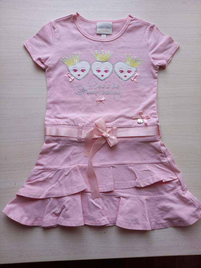 Parfait état, très belle robe de soirée Le Chic taille 110 p, Robe ou Jupe, Enlèvement ou Envoi, Le Chic, Comme neuf