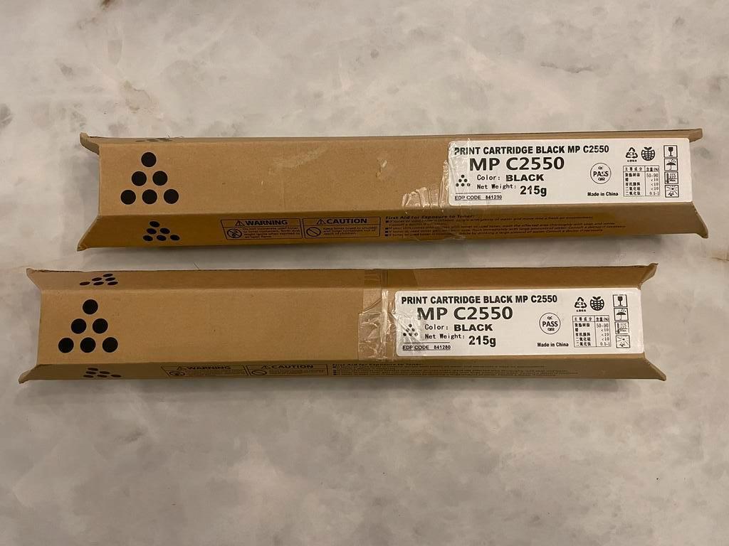2 toners zwart voor Ricoh MP C2550 Nieuw, Ophalen of Verzenden, Zo goed als nieuw, Toner