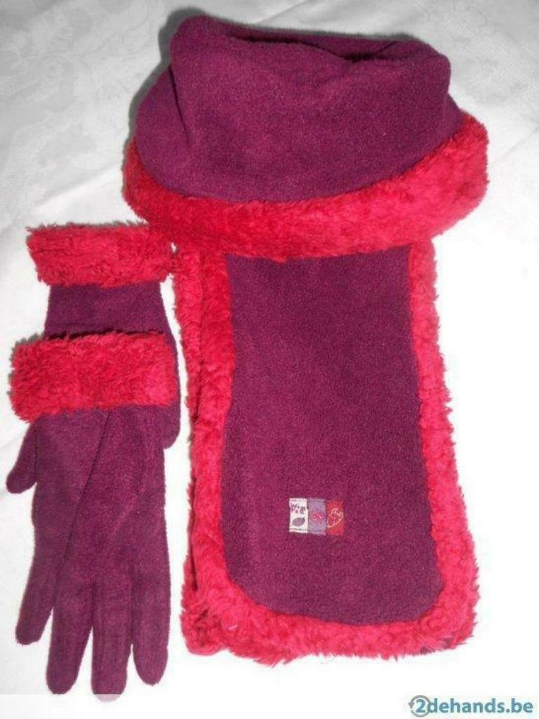 setje muts ,sjaal en handschoen, Marca, Enlèvement ou Envoi, Utilisé, Bonnet
