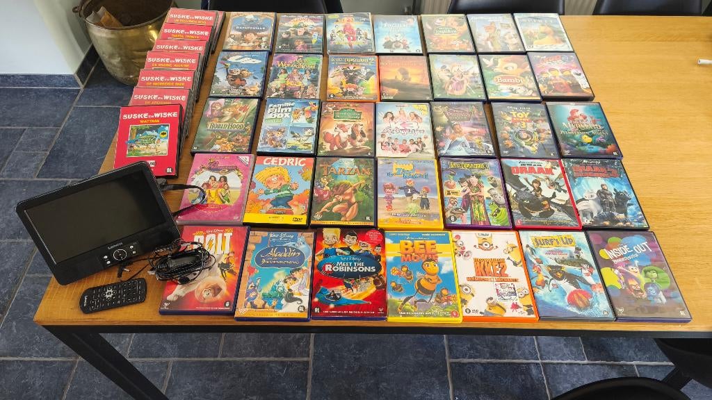 DVD-speler auto + DVD's (veel Disney), Gebruikt, Draagbaar, Ophalen of Verzenden, Overige merken