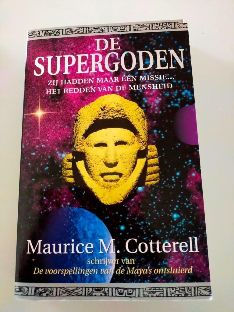 Boek De Supergoden Maya's Spiritualiteit Esoterie Cultuur, Ophalen of Verzenden