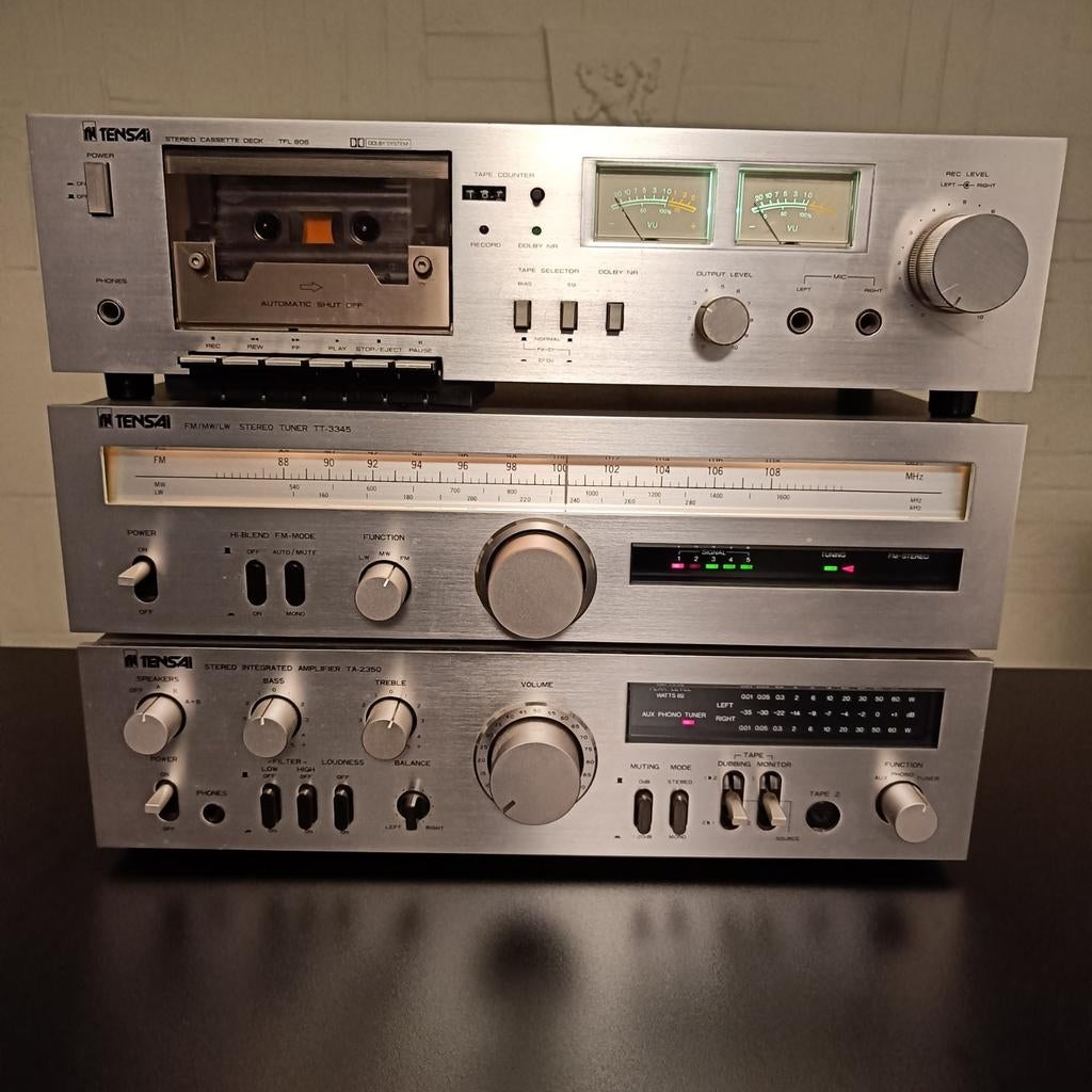 Amplificateur stéréo Vintage Tensai, tuner, lecteur de casse, Enlèvement ou Envoi, Tuner ou Radio, Autres marques, Composants en vrac