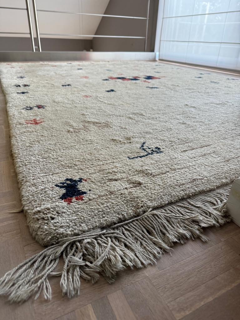 Origineel handgeweven tapijt, Huis en Inrichting, Stoffering | Tapijten en Vloerkleden, Ophalen, 150 tot 200 cm, Grijs, Rechthoekig