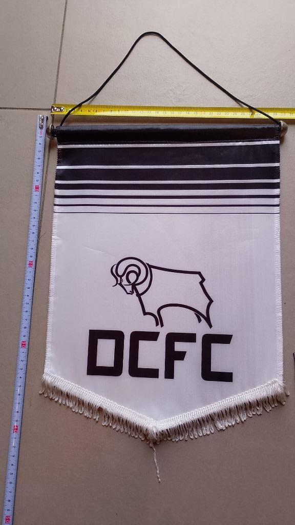 vaandel wimpel Derby County FC, Verzamelen, Sportartikelen en Voetbal, Ophalen of Verzenden