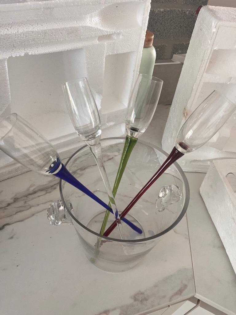 Champagnekoeler met sierglazen (2 sets beschikbaar), Ophalen, Nieuw
