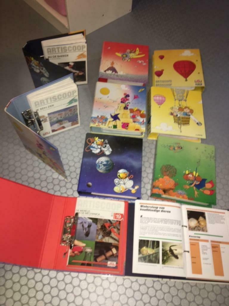 Artiscoop volledige set van 60 boekjes, Enlèvement ou Envoi, Comme neuf