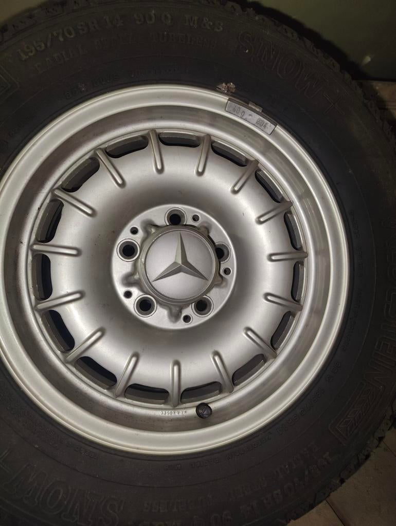 Winterbanden Volvo V 70 Mazda 6 MB velgen Michelin Al, Auto-onderdelen, Ophalen of Verzenden, Winterbanden, Velg(en)