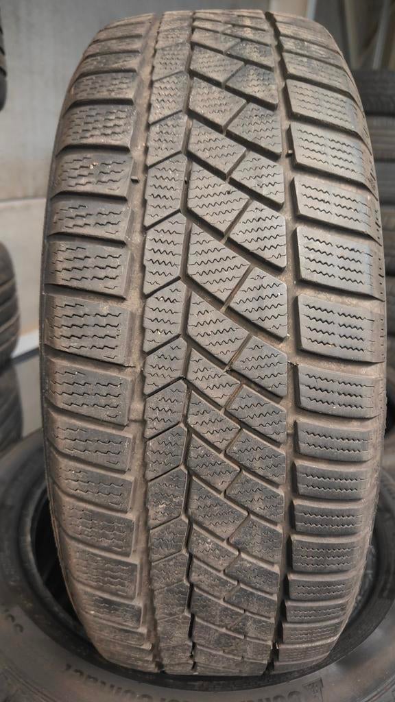 205/55r17 continental 40€ per stuk met montage en balanceren, Auto-onderdelen, Ophalen