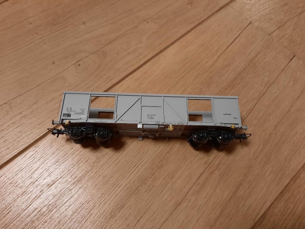 Roco 76810 - wagon SNCB gris, Enlèvement ou Envoi, Comme neuf, Wagon, Roco