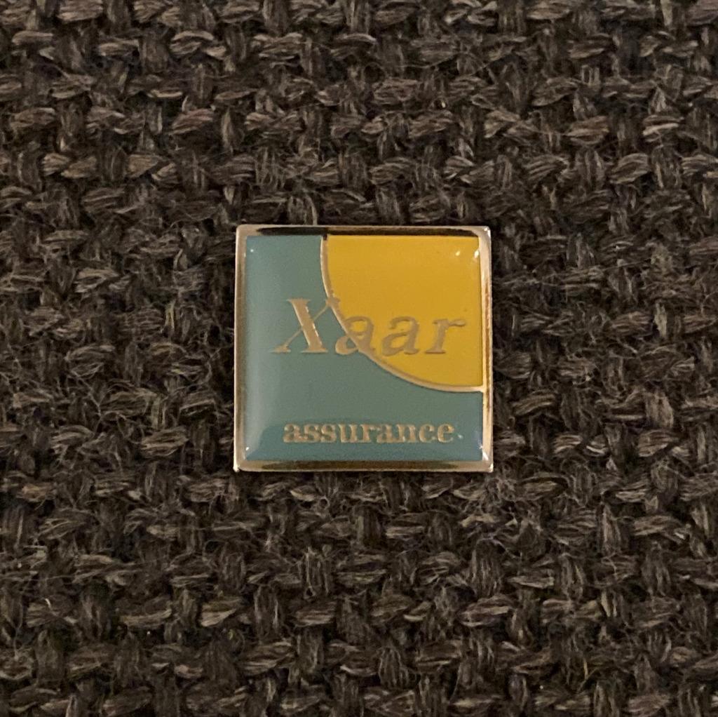 PIN - XAAR ASSURANCE, Envoi, Utilisé, Autres sujets/thèmes, Insigne ou Pin's